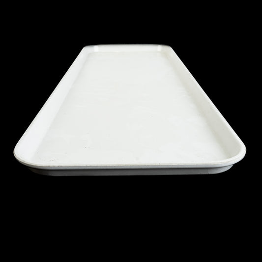 Cambro White Fiberglass Market Tray